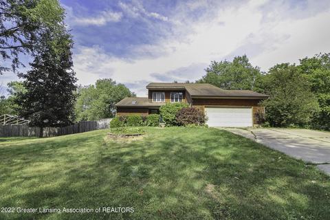 916 Wolverine Rd, Mason, MI 48854 photo 1
