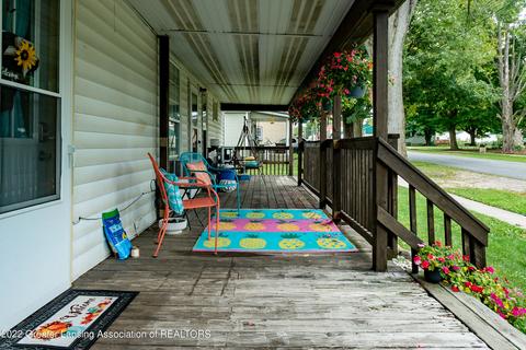 224 W Main St, Maple Rapids, MI 48853 photo 9
