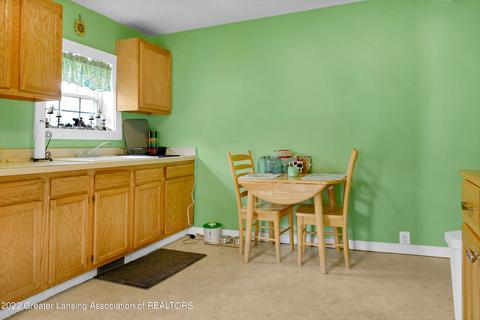 224 W Main St, Maple Rapids, MI 48853 photo 34