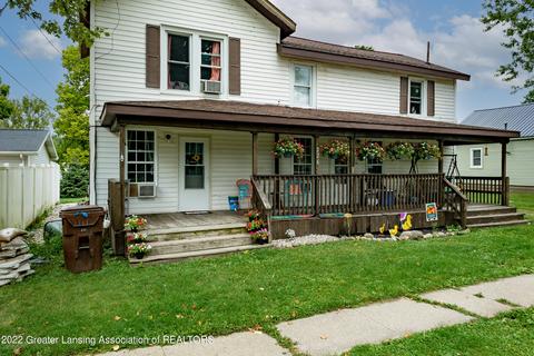 224 W Main St, Maple Rapids, MI 48853
