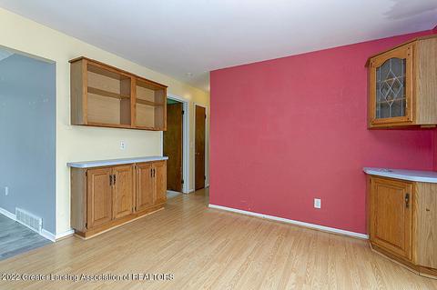 4520 W Michigan Ave, Lansing, MI 48917 photo 7