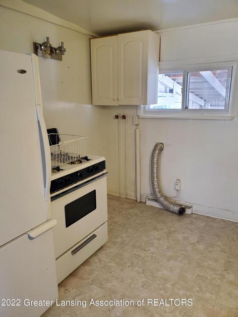 238 E Jane St, Bellevue, MI 49021 photo 10