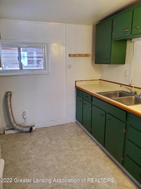 238 E Jane St, Bellevue, MI 49021 photo 9