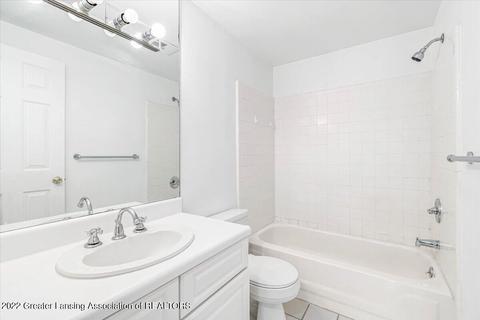6219 Beechfield Dr, Lansing, MI 48911 photo 13