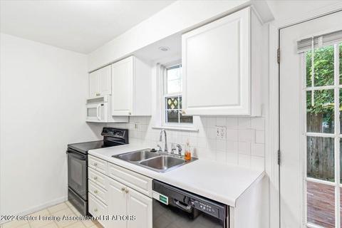 6219 Beechfield Dr, Lansing, MI 48911 photo 8