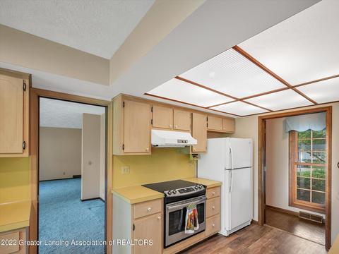 2086 Belding Ct, Okemos, MI 48864 photo 11
