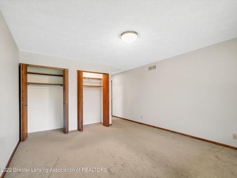2086 Belding Ct, Okemos, MI 48864 photo 14
