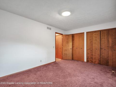 2086 Belding Ct, Okemos, MI 48864 photo 19