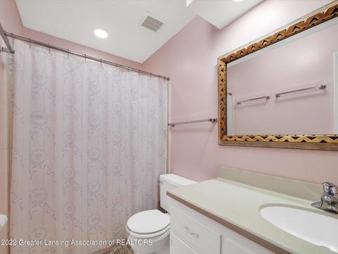 2086 Belding Ct, Okemos, MI 48864 photo 22