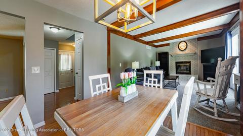 5973 Eagles Way, Haslett, MI 48840 photo 9
