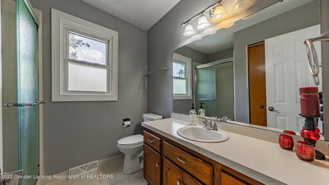 5973 Eagles Way, Haslett, MI 48840 photo 16