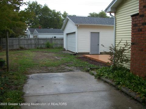 4170 Rivershell Ln, Lansing, MI 48911 photo 5