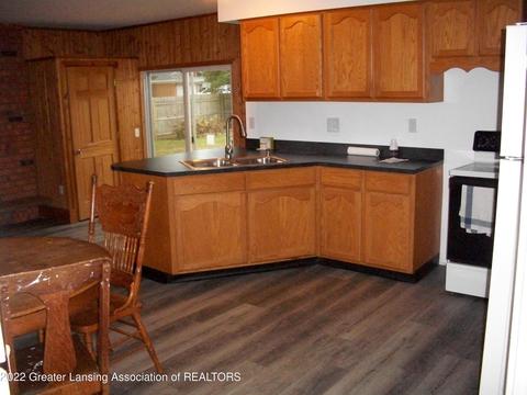 4170 Rivershell Ln, Lansing, MI 48911 photo 12