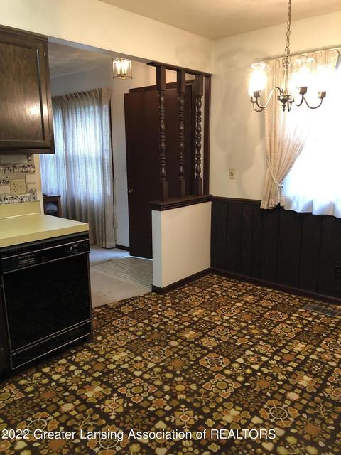 516 Crestview Ave, Lansing, MI 48910 photo 5