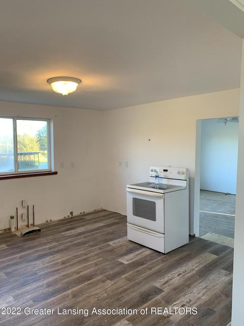 15738 Mcclellan Rd, Springport, MI 49284 photo 13