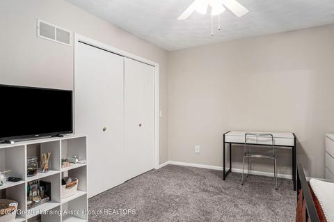 13035 Apple Tree Ln, Dewitt, MI 48820 photo 13