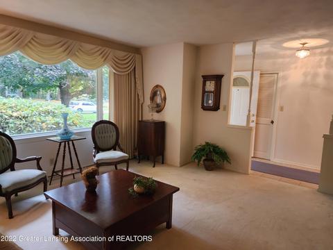4195 Driftwood Dr, Dewitt, MI 48820 photo 12