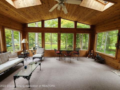 4195 Driftwood Dr, Dewitt, MI 48820 photo 3