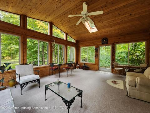4195 Driftwood Dr, Dewitt, MI 48820 photo 4