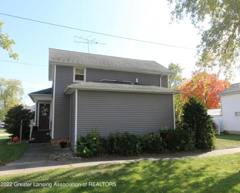 352 N Maple St, Fowler, MI 48835 photo 3