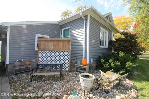 352 N Maple St, Fowler, MI 48835 photo 7