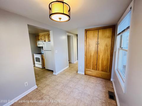 237 E Thomas St, Lansing, MI 48906 photo 20