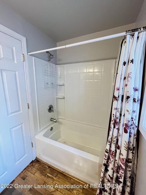 237 E Thomas St, Lansing, MI 48906 photo 17