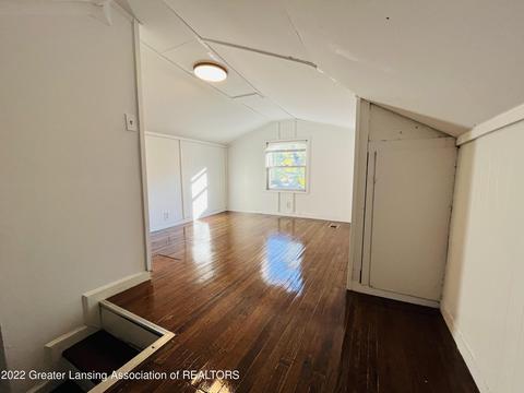 237 E Thomas St, Lansing, MI 48906 photo 26