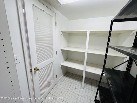 237 E Thomas St, Lansing, MI 48906 photo 24
