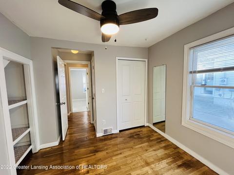 237 E Thomas St, Lansing, MI 48906 photo 13