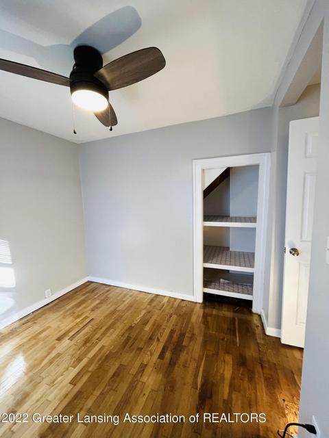 237 E Thomas St, Lansing, MI 48906 photo 12