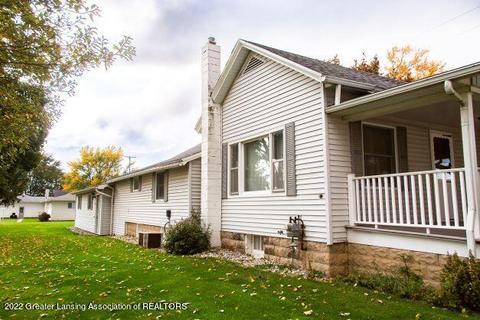 414 S Main St, Fowler, MI 48835 photo 2