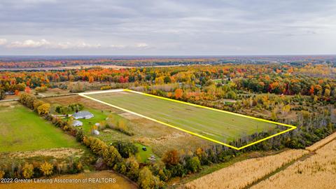 8220 E River Rd, Mount Pleasant, MI 48858 photo 6