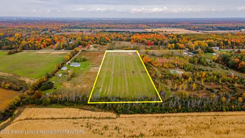 8220 E River Rd, Mount Pleasant, MI 48858 photo 5