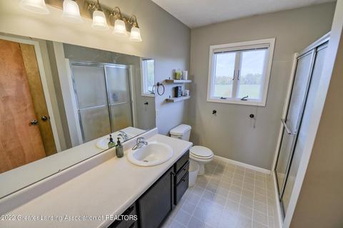 11205 S Bauer Rd, Eagle, MI 48822 photo 20
