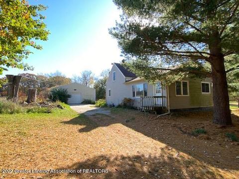 6200 E Cutler Rd, Bath, MI 48808 photo 2