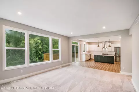 9615 Tobermory Dr, Haslett, MI 48840 photo 12