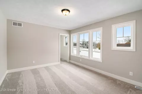 9615 Tobermory Dr, Haslett, MI 48840 photo 34