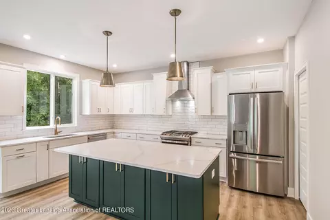 9615 Tobermory Dr, Haslett, MI 48840 photo 19