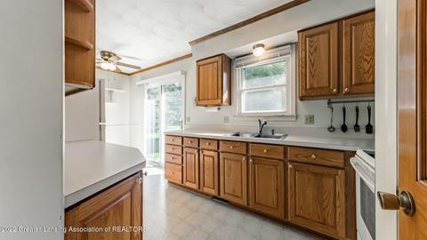 5100 Clark Rd, Bath, MI 48808 photo 10