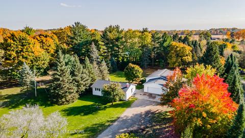 5100 Clark Rd, Bath, MI 48808 photo 2