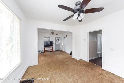 106 E Sheridan Rd, Lansing, MI 48906 photo 4