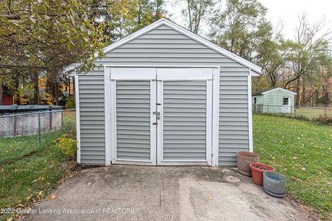 106 E Sheridan Rd, Lansing, MI 48906 photo 15