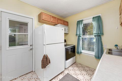 106 E Sheridan Rd, Lansing, MI 48906 photo 6