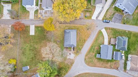 118 Lakeside Dr, Jackson, MI 49203 photo 8
