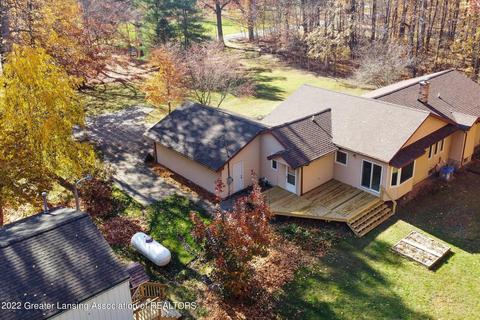880 Stillman Rd, Mason, MI 48854 photo 3