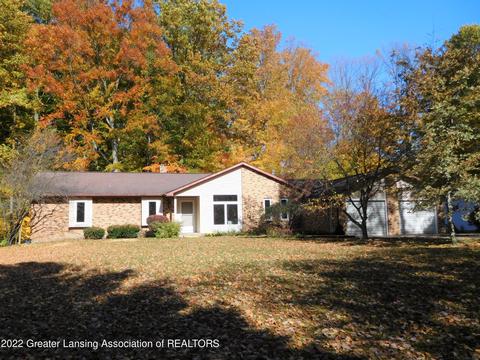 880 Stillman Rd, Mason, MI 48854 photo 6