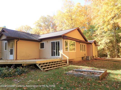 880 Stillman Rd, Mason, MI 48854 photo 14