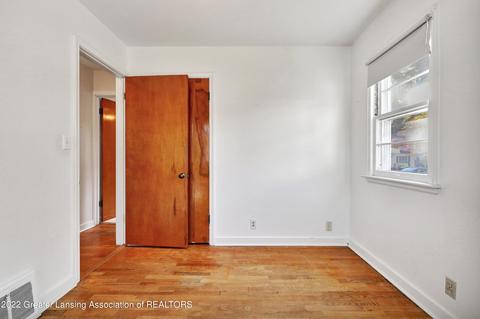 3908 Alpha St, Lansing, MI 48910 photo 24