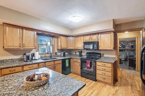 13084 Old Hickory Trl, Dewitt, MI 48820 photo 14